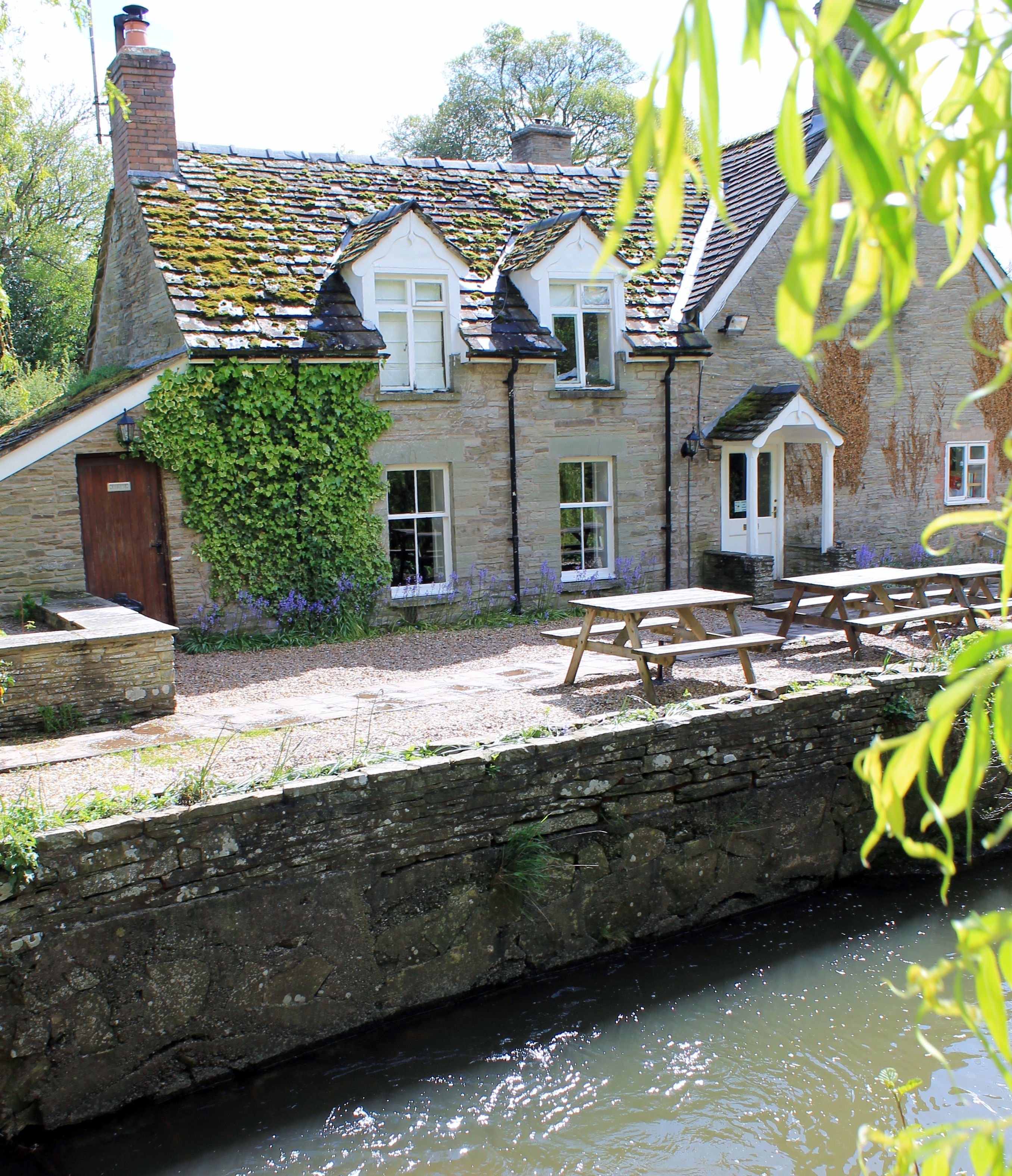 Pub with rooms near Hay on Wye